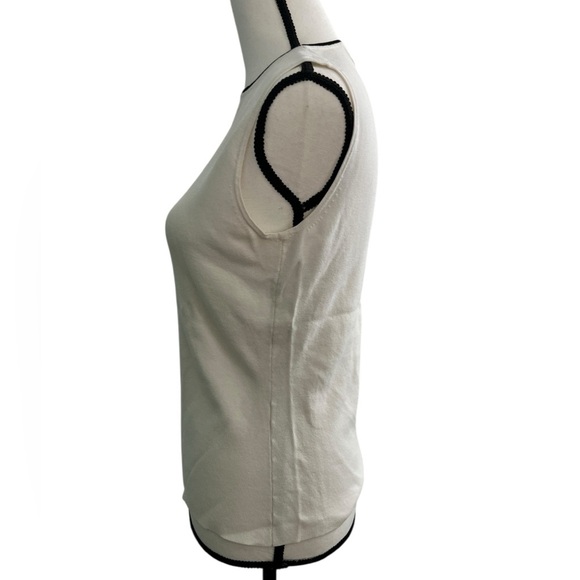 Elegant Cream Sleeveless Knit Top, size L - Picture 2 of 7